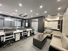 行政中心双地铁 未央路沿线 自控空调带家具 双面采光视野好