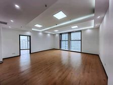 凤城二路精装现房 开发商直租 独立整层公摊小 随时看房