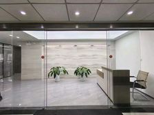 绿地原盛国际230平精装全套家具齐全