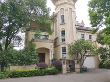 奥林匹克小区中心独栋别墅!产权430.02平带260个平花园