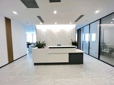 民盈国贸中心T1栋422方精装修带家具6+1格局租45元每方