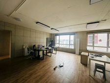 高碑店东区640平精装独栋边户 带家具无地下1.9元随时入住