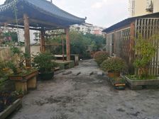 带160平露台看上好谈 樱特莱庄园 七星区穿山公园 体育馆旁