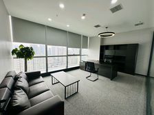 河西王府井写字楼,开发商直租,租金含税,得房率高,带家具