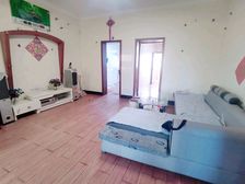 车站街 惠民小区 102平 大3房 13万