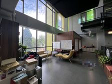 东五环龙湖天街常营地铁口3500平精装独栋环境优美特价急租