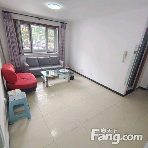 石泉砖厂坡上房子南北通透户型精装修拎包入住