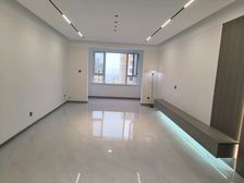 四中电梯小高层左岸香颂16层三室两卫单价6000/平精装修