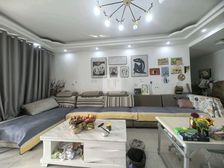 羊山实验小学旁精装精装修拎包入住