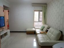 紧邻高铁,拎包入住,68.16平米,售54万免大税,精装两室