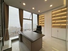 特惠9999旭辉写字楼出租,电梯口地铁口交通便利,精装带家具