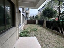 带前后花园80平亏本出售 兴进漓江壹号 七星区体育馆穿山公园