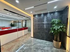 团结湖三里屯盈科中心李嘉诚室出租218平正对电梯全套家具