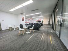 甲方直租市北新都心 凯德茂旁精装办公室 即租即用 地铁3号线