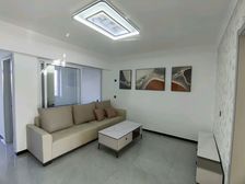 宜居嘉园旁家属院 三居室新装修 地暖 三楼老证带小房