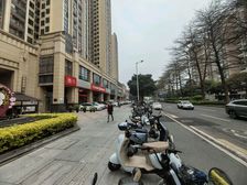 3千户市区门口铺,有头铺,带租