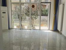 大院子别墅,采光好,装修入住标准,钥匙房