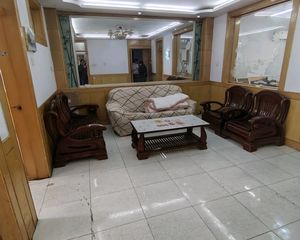 四中 大三居 低楼层 二轻局住宅楼