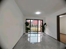 北京东 地铁旁 精装修现房 送车位 价格可以谈 南北通透三居