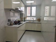 开发区123平|现房佰合衡园三居室户型|送车位家具|拎包入住