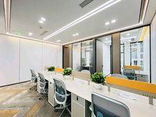 CBD万达广场!纯写可注册!精装!双面采光!地铁看长安街