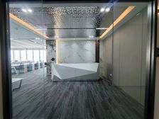 楷林新发展 品质办公 550平 8+1格局 全新装修带家具