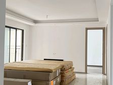 卓越115平方4房 次新房未入住