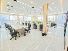 金融城 500平带家具 随时看房