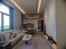 北京望京东 套内150平 特价7000 万科物业 带车位现房