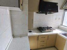 在水一方 三中 精装三居室 老证