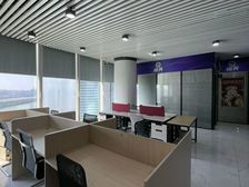 特价一口价10000租江景房,产权面积,单价50,地铁口