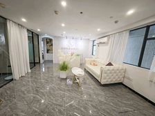 利和公馆写字楼128平方做工作室不错哦