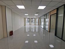 谈固建华【嘉和广场】170平装修 全套家具 楼下地铁 东胜