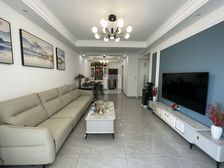 羊山公园三小旁全新装修拎包入住