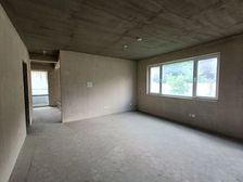 南山嘉园110万毛坯房3居室全款可谈