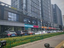 西湖虾龙圩地铁口一拖二1300方招棋牌银行足浴等业态不限