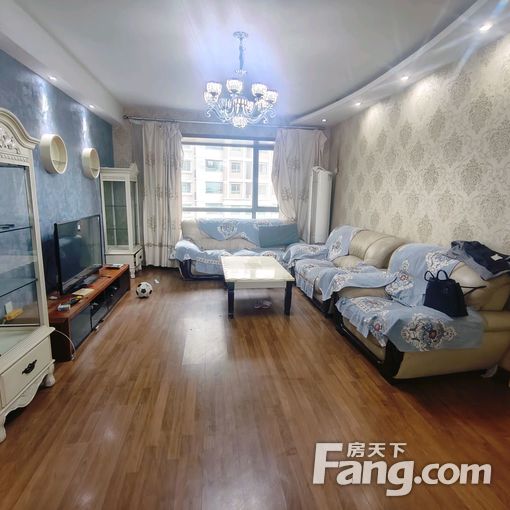 新出!中润世纪城实景实价!带车位拎包住大三室!有钥匙窑头路