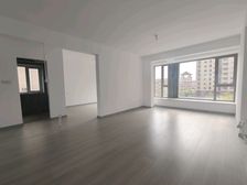 万光山海城130平三室两卫公摊小|耳朵户型适合刚需|毛坯现房