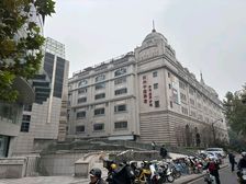 延安路吴山广场西湖银泰沿街一楼100方招咖啡茶室丝绸简餐等