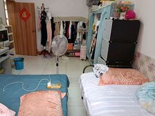 邻五大北外街,步梯一楼,南北,两室,65平米,售36万,