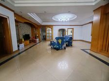 东城别墅独栋435平8房4厅3厨6卫带花园车位负一楼及顶露台