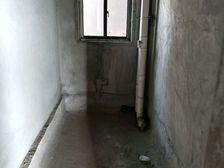 市中心发明家广场碧雅苑4房