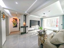 急售!鑫怡佳苑 电梯三室精装 好楼层 老证 有储间可不要