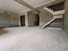 漓江郡府银桂别墅区叠拼别墅三层带花园带车库可观江景