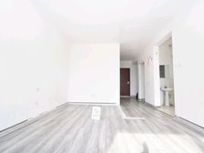 开发区一大街泰达实验远洋琨庭两室诚心出售看房方便