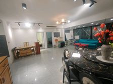 巴教村 精装三房 带露台 未占用