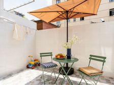 商业配套成熟 南北通透 交通便利 满五 精装好房 临地铁