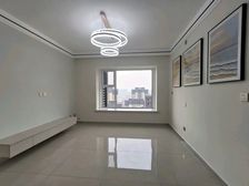 橄榄绿洲和雅 92平 三室40多万 有证 精装 全屋定制