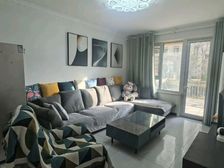 泰华旭景城,一楼带院,精装,全天采光,老证,76个