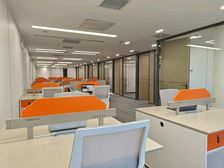 东二环朝阳门地铁丰联广场570平精装全套家具业主直租特价出租